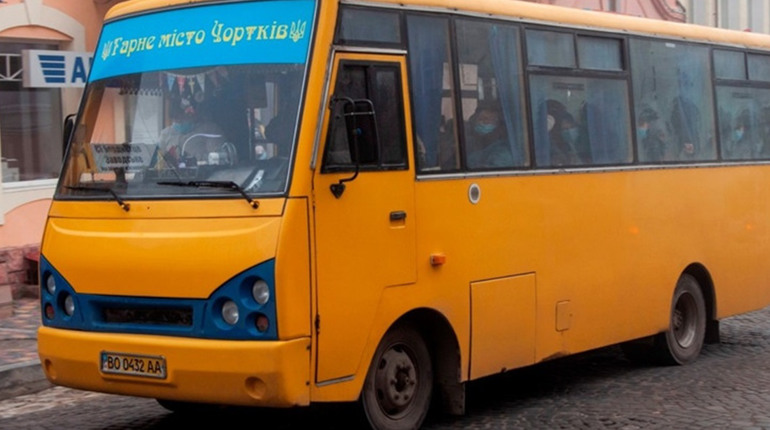1 листопада у Чорткові курсуватиме додатковий автобус до нового кладовища