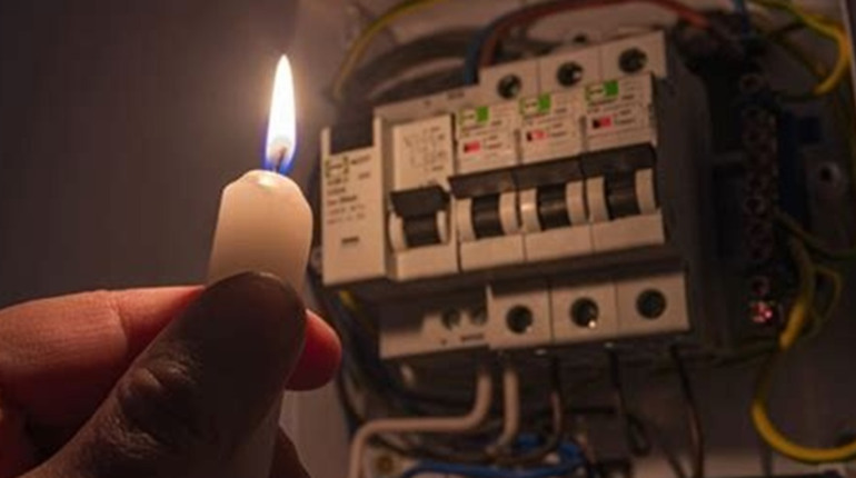 2 листопада жителі Сватівського району перебуватимуть без електрики. Чому не буде світла