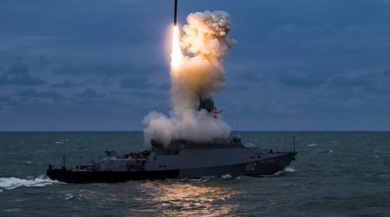 Росія повернула в Чорне море кораблі з ракетами