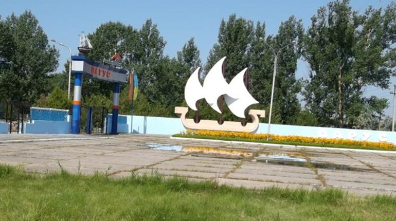У Лазурному військові рф пограбували місцеве кафе, а в Голій Пристані викрали працівника ринку