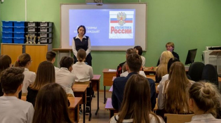 Нові вчителі-колаборанти у Генічеську: список освітян, які співпрацюють з окупантами