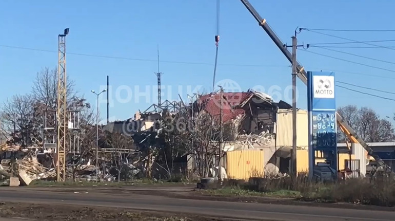 “Приліт” по базі кадирівців у Волновасі. У мережі з’явилося відео події