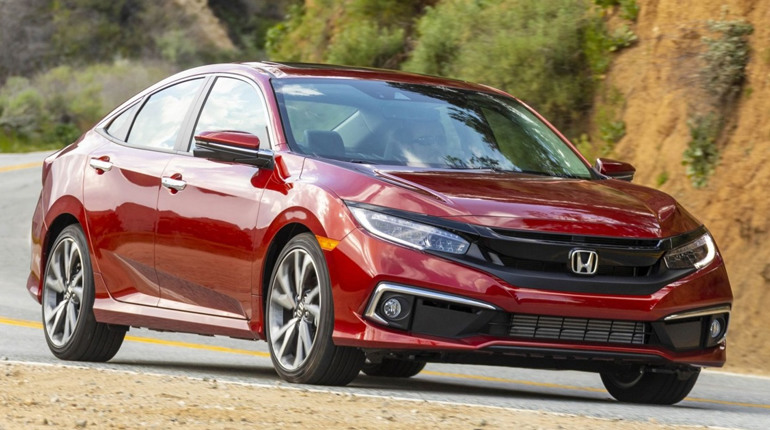 Honda Civic 4D - седан більший, ніж ви думаєте