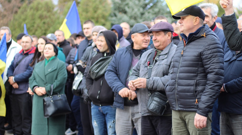 У Жовтих Водах демонтували лінії виробництва на тютюновій фабриці: що кажуть працівники
