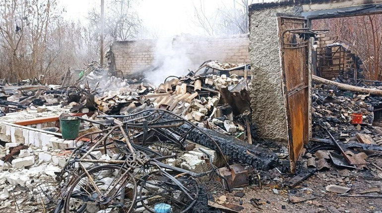 Під Сватово йдуть запеклі бої: росіяни атакують, щоб стримати ЗСУ