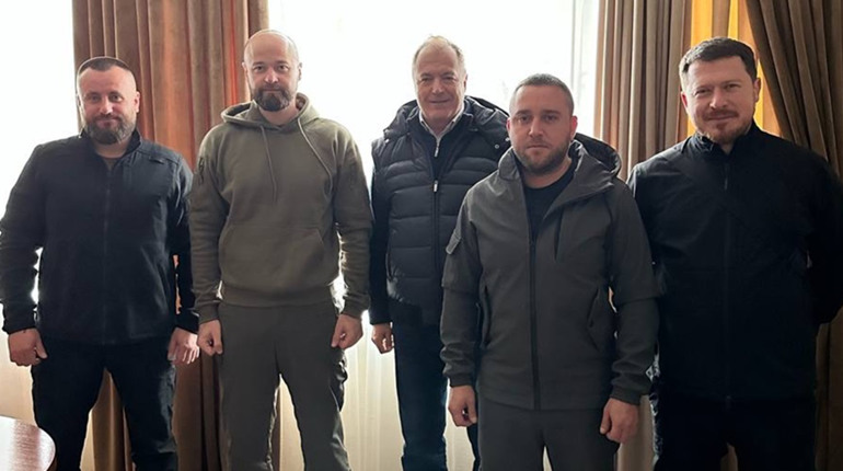Посадовці Южного провели зустріч, яка сприятиме поліпшенню міста