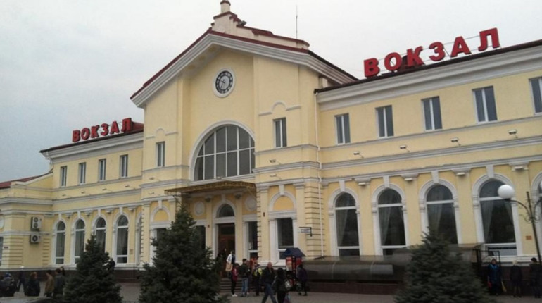 Перший потяг з Києва на Херсон