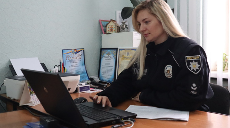 «Говорити про власні бентеги — це нормально і це не соромно»: інтерв’ю з поліцейським психологом