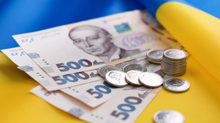 Пенсії та зарплати перерахують: що буде з соцвиплатами з 1 грудня