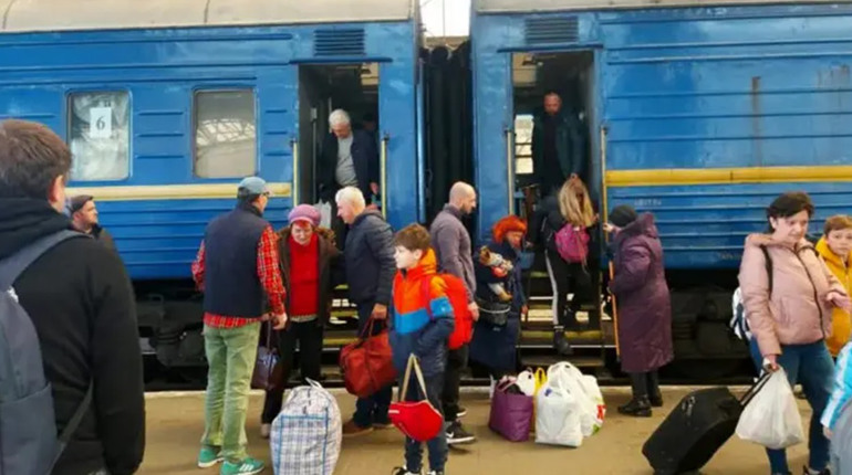 Херсонців закликали евакуюватися