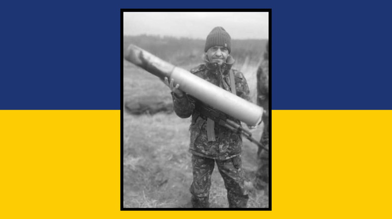 Захищав Україну в найгарячіших точках: на Сарненщині попрощалися з Миколою Яремчуком