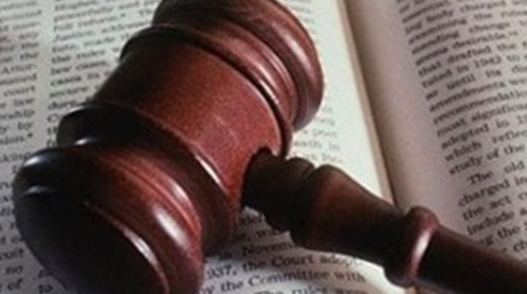 Юрист чи адвокат — як розібрати хто потрібен