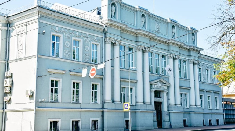 В міській раді погодили проєкт бюджету Чернігова на 2023 рік: які надходження та видатки передбачені