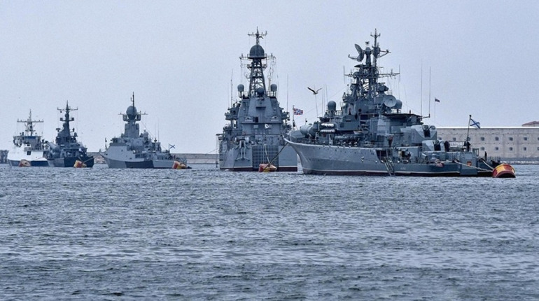 Ворожих кораблів з "Калібрами" у Чорному та Азовському морях наразі немає - ВМС