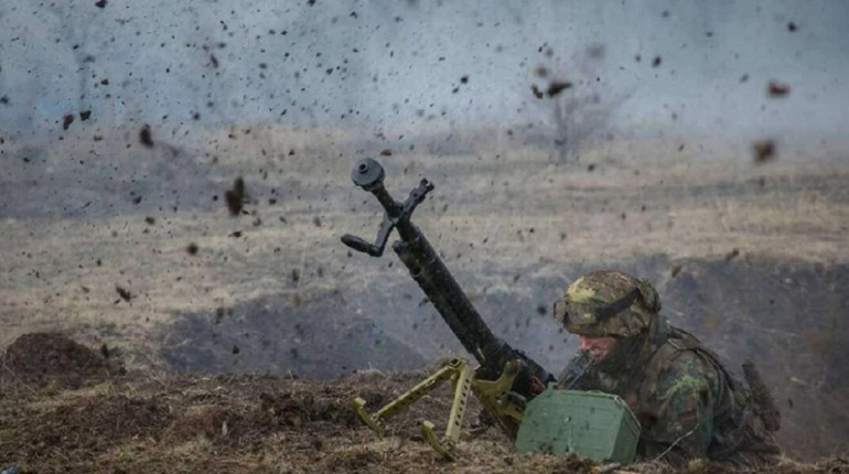 Чи буде оточений Торецьк? Ворог захопив села на Донеччині та намагається перерізати шляхи постачання