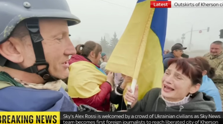 Журналістів CNN та SkyNews позбавили акредитації за репортажі з Херсона