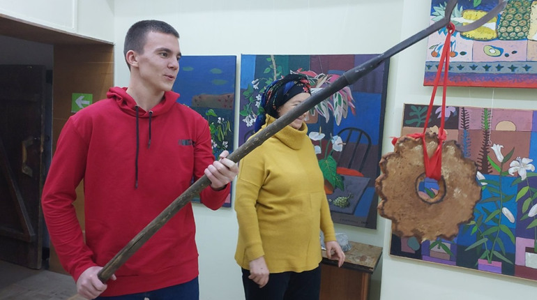 Як студенти Первомайського ННІ НУК імені адмірала Макарова на Андрія Калиту кусали
