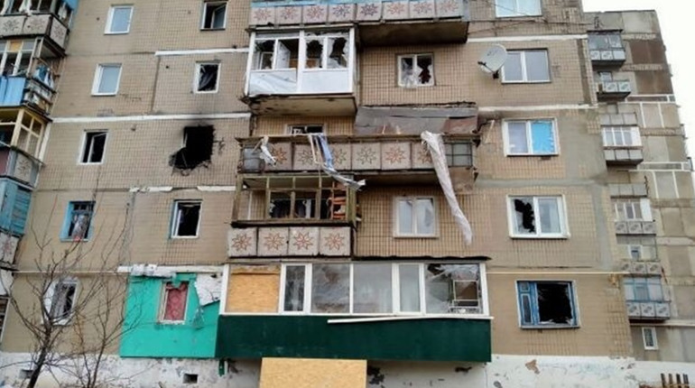 "Через день пожежі": як живе прифронтовий Торецьк - репортаж
