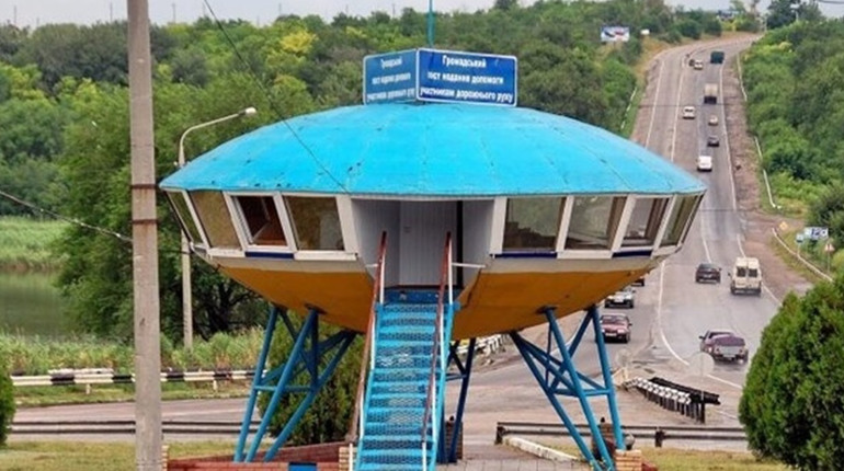 Виїзд з окупованих територій через Василівку хочуть закрити до 15 січня