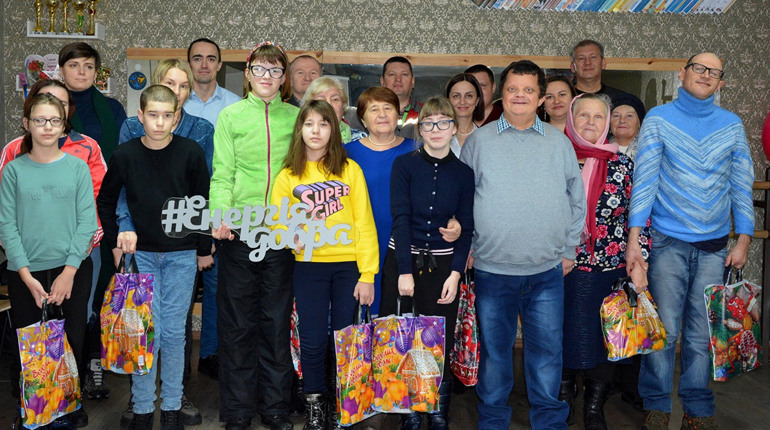 Атомники створили зимову казку для людей з інвалідністю