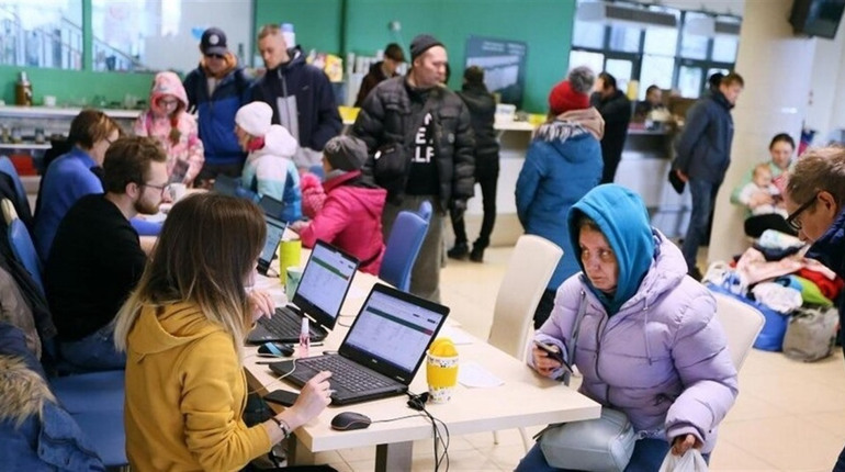 Автоматично соціальні пільги та допомогу більше не продовжуватимуть: про що йдеться, і що робити