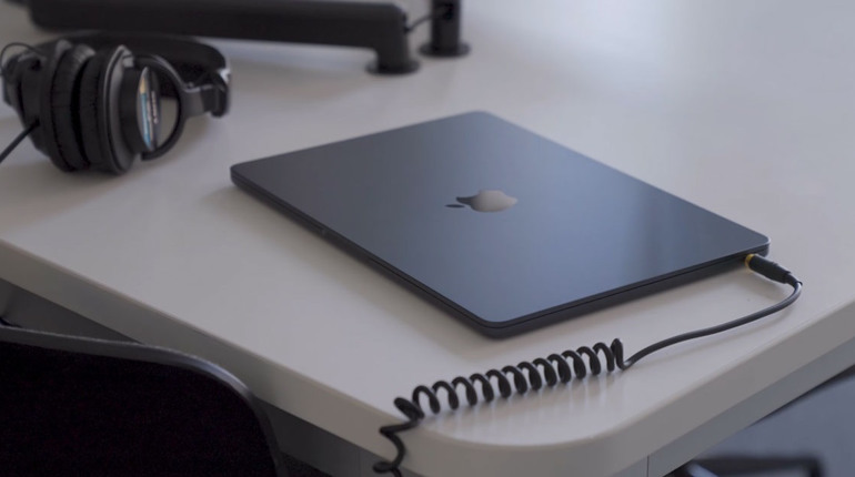 Огляд MacBook Air M2 2022