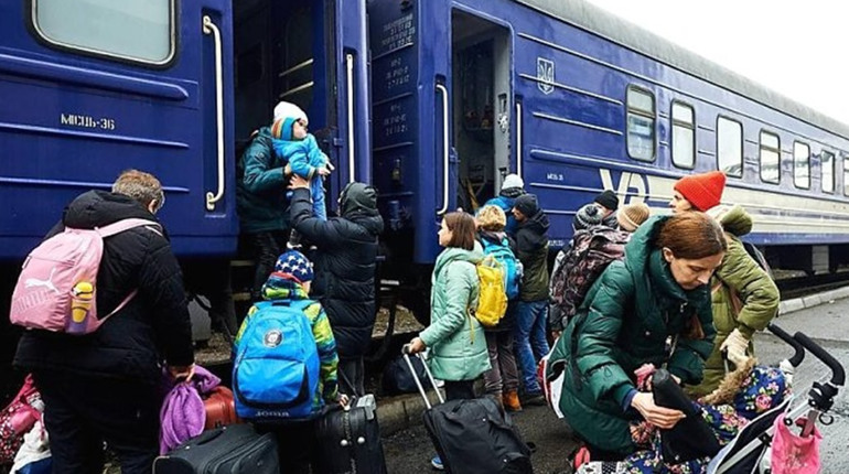 З січня жителів Донеччини евакуйовуватимуть до Черкащини: як виїхати