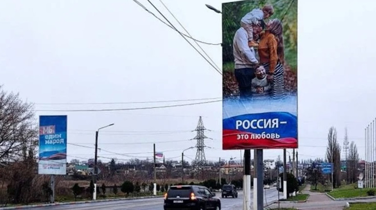 Держслужбовцям та комунальникам Мелітополя затримують зарплату та погрожують звільненням