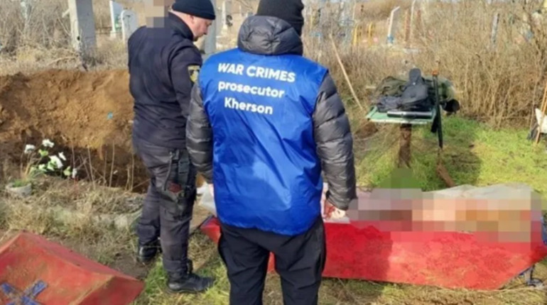 Розстріли жителів у Правдиному