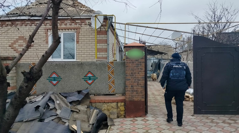 Росіяни вбили родину на Херсонщині – снаряд влучив у будинок. Загинули батьки та 12-річний син