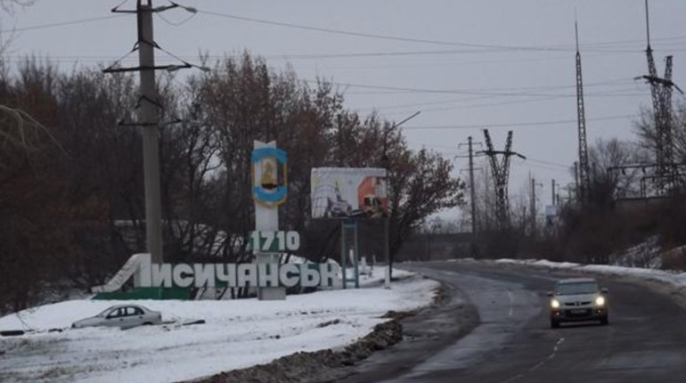 Окупована Луганщина: у Рубіжному росіяни займають школи, у Лисичанську люди мерзнуть у квартирах