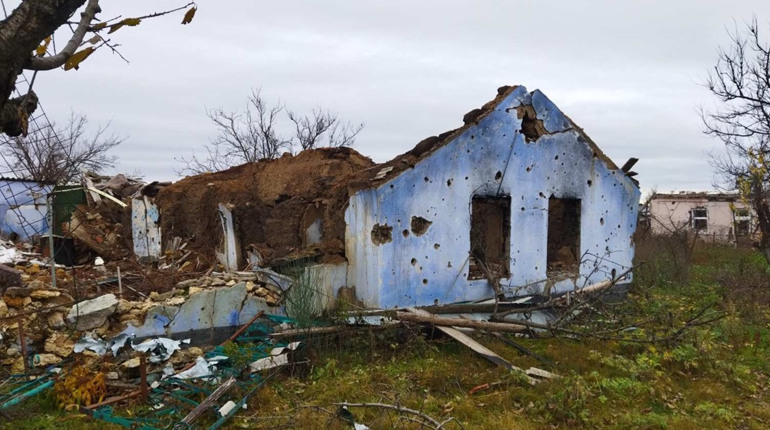 «В усьому собі відмовляли, щоб була своя хата»: як війна забрала житло у родини з Миколаївщини