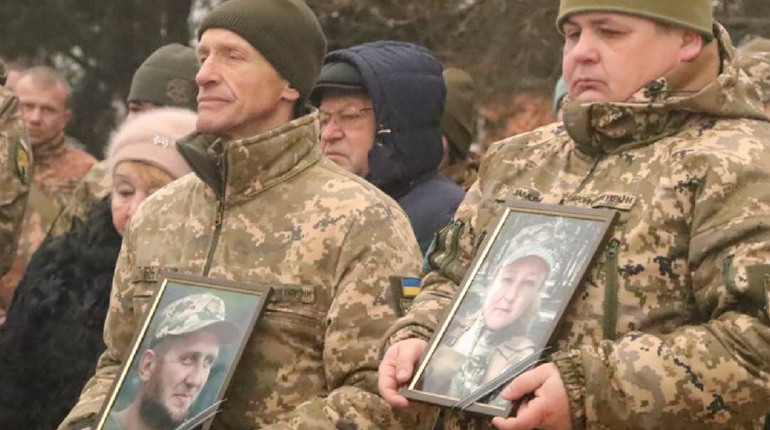 В Охтирці поховали медика-героя Миколу Нелюбу - сержанта з міста Сватове