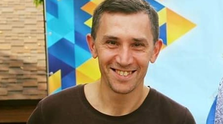 В Дніпрі зруйнована квартира, яку орендувала сім'я з Торецька. Загинула жінка