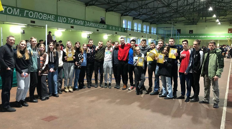 Ніжинські спортсмени у Броварах представляли місто у різних видах легкоатлетичної програми