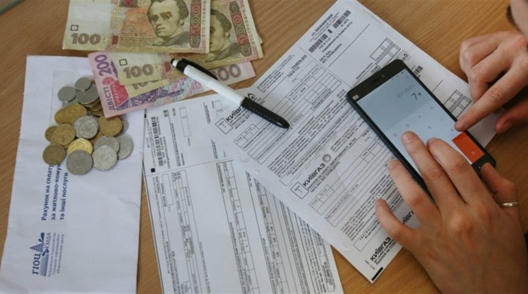 Херсонцям можуть реструктуризувати і навіть списати деякі борги за комунальні послуги