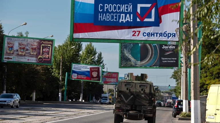 У Мелітополь продовжують завозити російських чиновників, через брак колаборантів