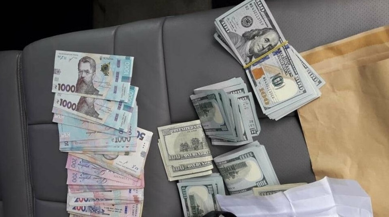 Прокуратура судитиме фігурантів, які за гроші сприяли безперешкодному проїзду на ТОТ у Запоріжжі