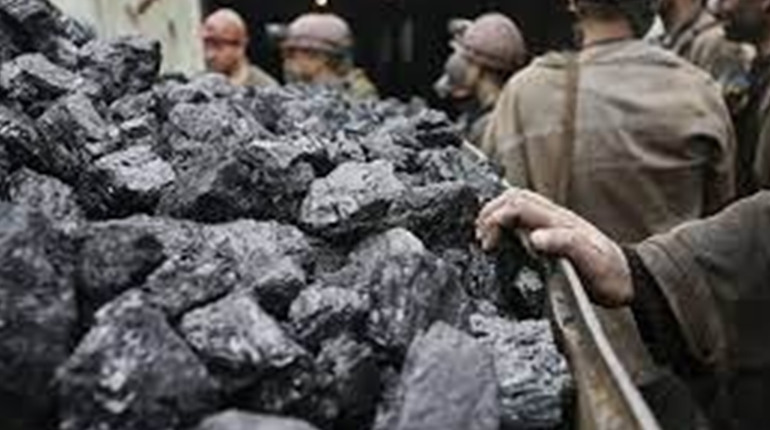 230 тисяч тонн вугілля вивезли в Россію. Хто крав вугілля з Луганщини?
