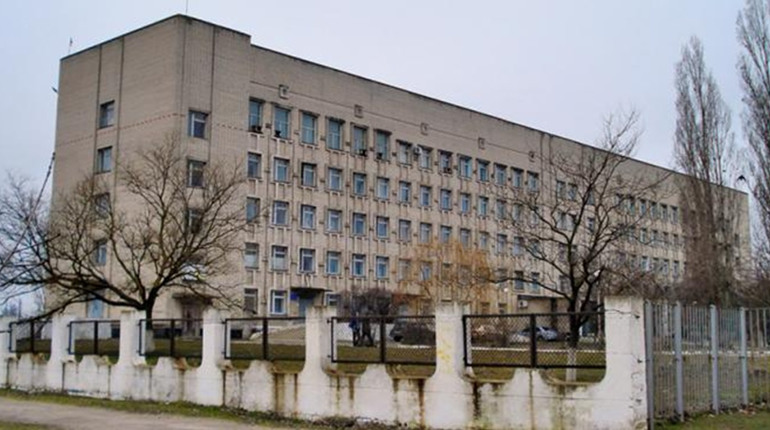 Окупанти вивозять медобладнання з Каховки до Генічеська