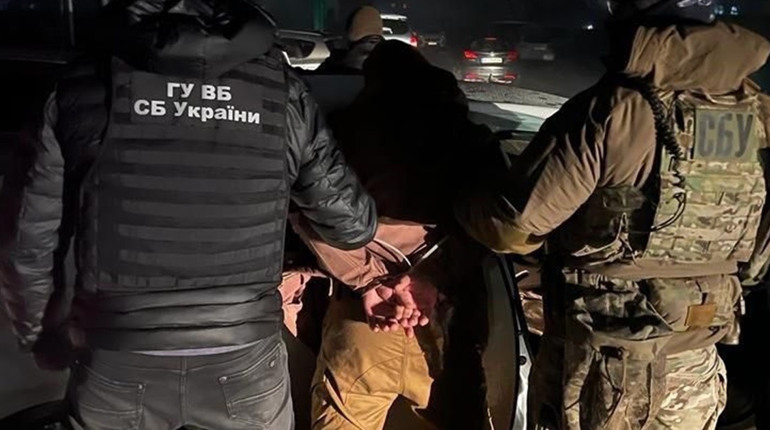 Слідчі передали до суду справу про хабарництво керівника апарату Бориспільської РДА