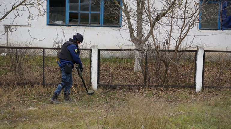 Зібрали на міношукачі: журналістка продовжує організовувати допомогу ЗСУ. Оновлено