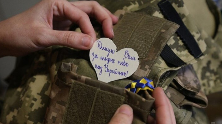 Волонтери Южного вчергове відвідали військових у Бахмуті