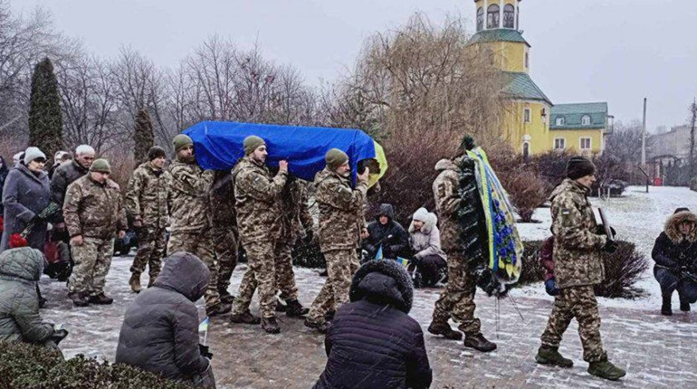 Сьогодні біля Воскресінського храму в Переяславі відбудеться прощання з загиблими героями