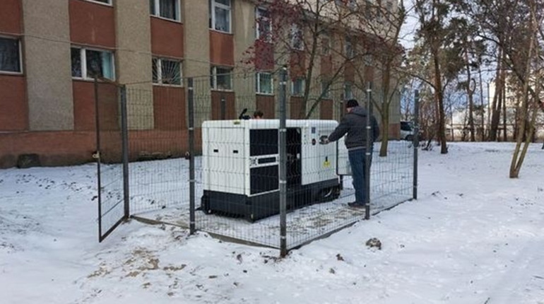 У Смілянській міській поліклініці встановили генератор
