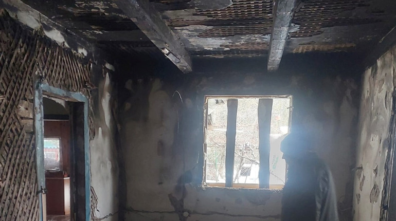 Пожежа знищила будинок: як допомогти родині з Сарненського району