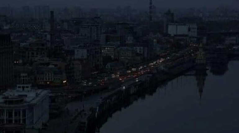 Щоденник війни. Тиждень сорок четвертий. Вітаю, незламні. На сто тисяч орків на світі менше.
