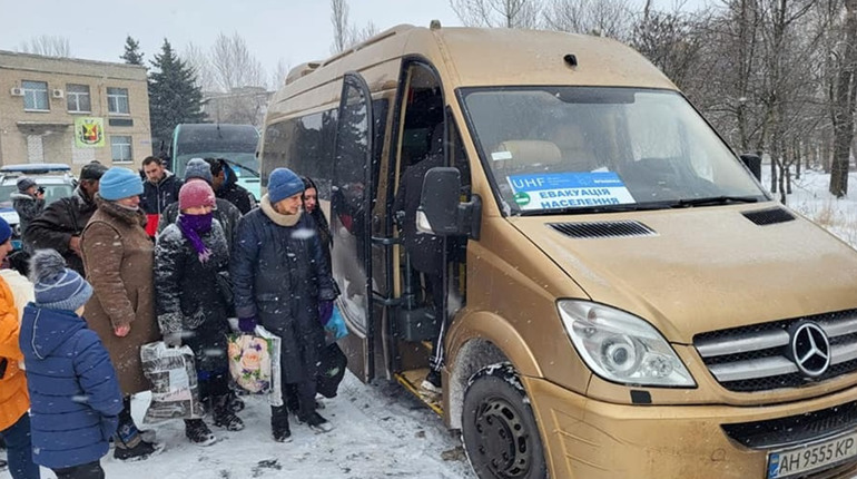 12 лютого з Торецької громади виїхала 41 людина: як записатися до наступної евакуації?