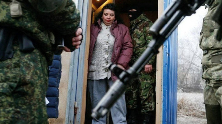Публічне покарання за донат ЗСУ: у Мелітополі росіяни влаштовують розправу українцям
