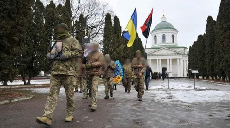 Ніжинська громада попрощалася із загиблим воїном-захисником Савченком Сергієм